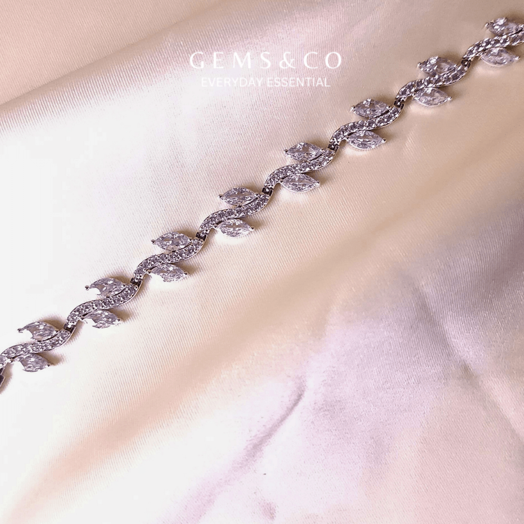 Leaf Zirconia Braclet