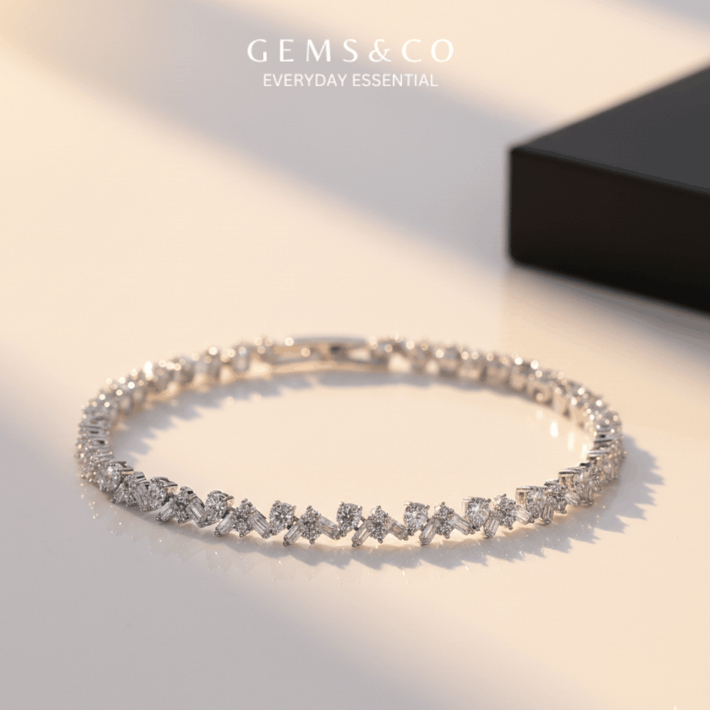 Luna Heartline Bracelet