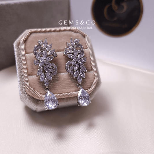 Moonlace Studs