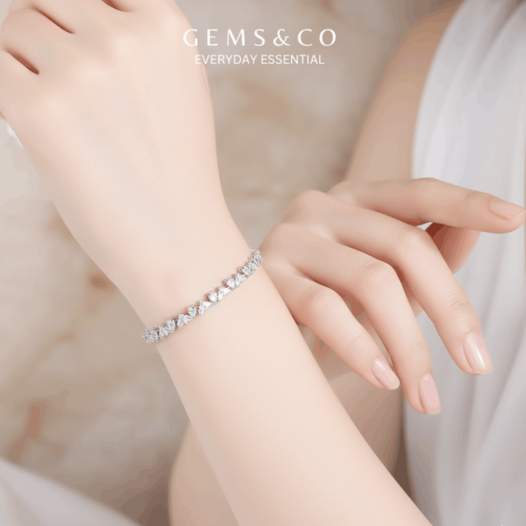 Luna Heartline Bracelet