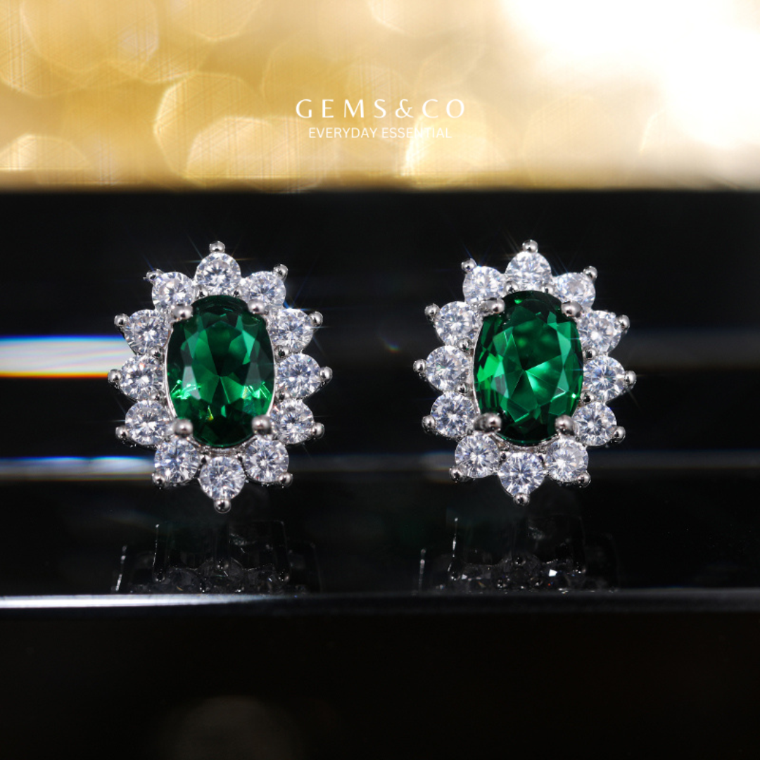 GREEN DELICATE STUDS