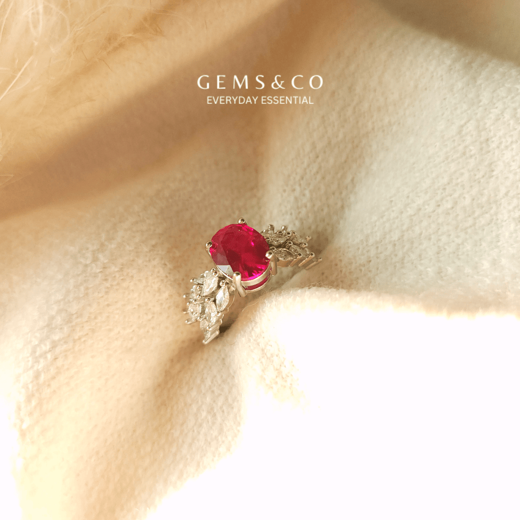 Adjustable Glow Leaf Ring