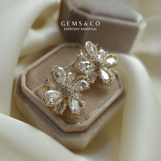 Moonlace Studs