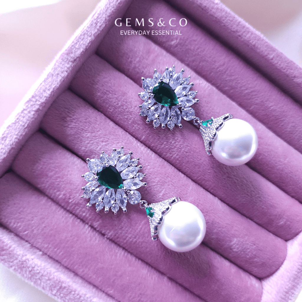 Emerald Pearl Droplet