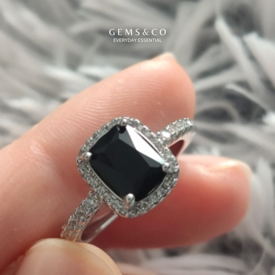 Black Square Ring