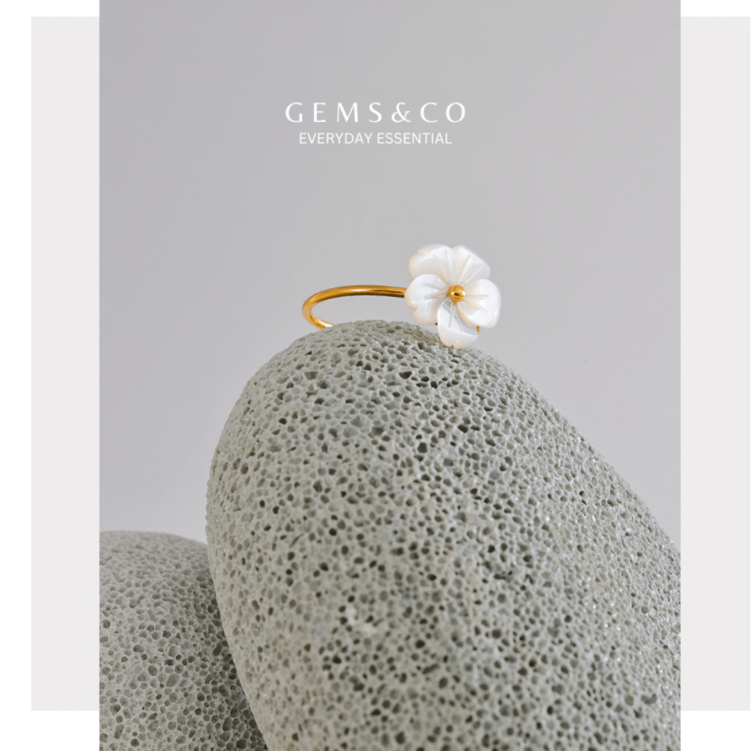 Floral Adjustable Ring