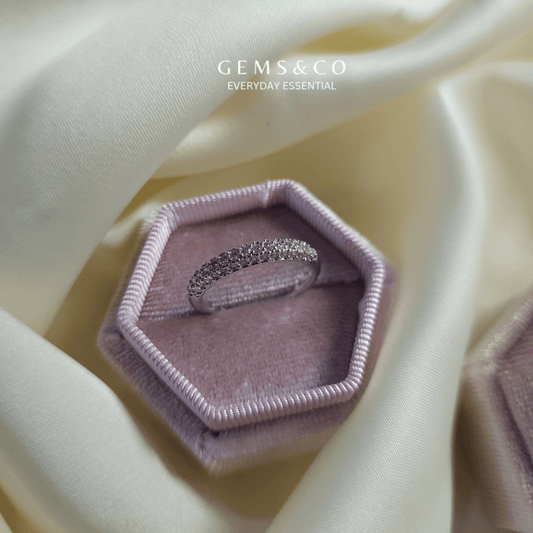 Lustrous CZ Ring