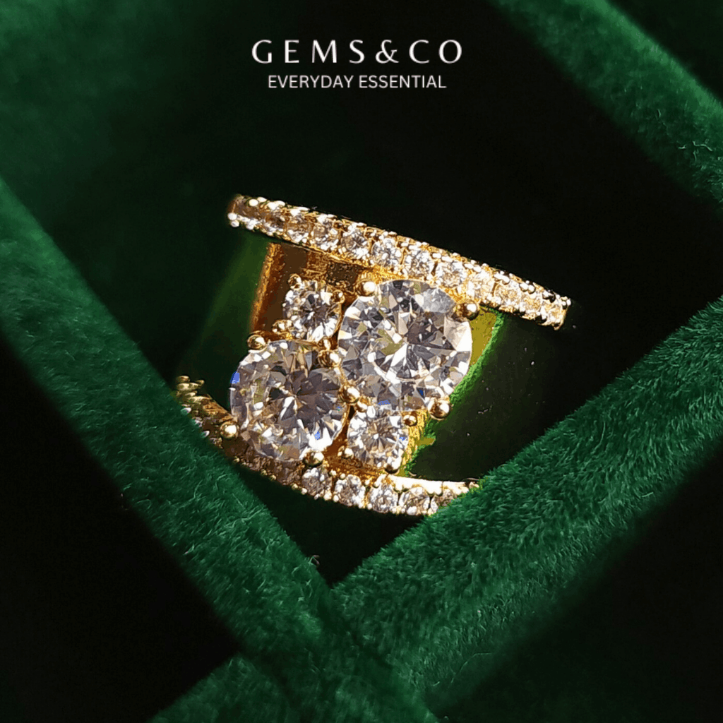 Luxe Prism Gold Ring