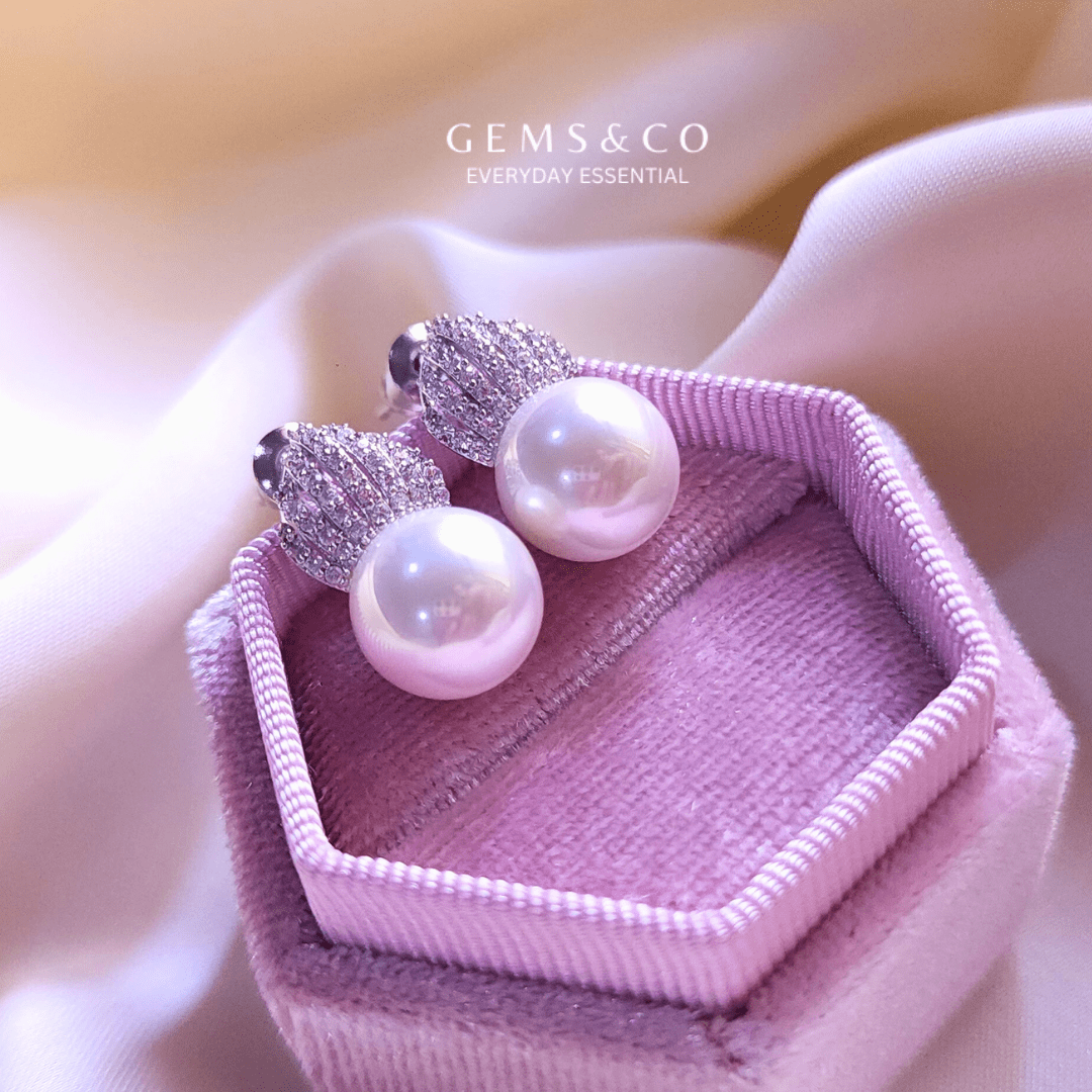 Shell Pearl Studs
