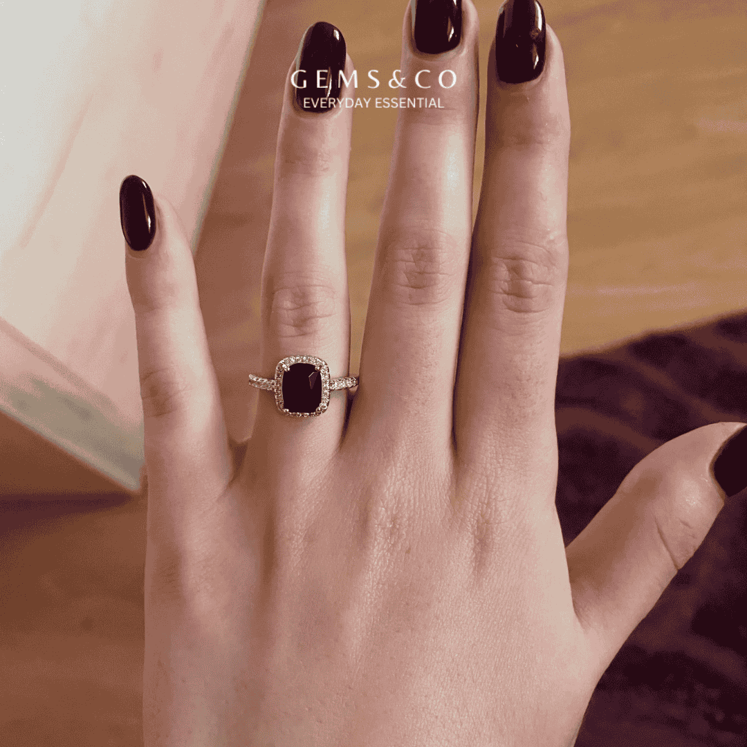 Black Square Ring