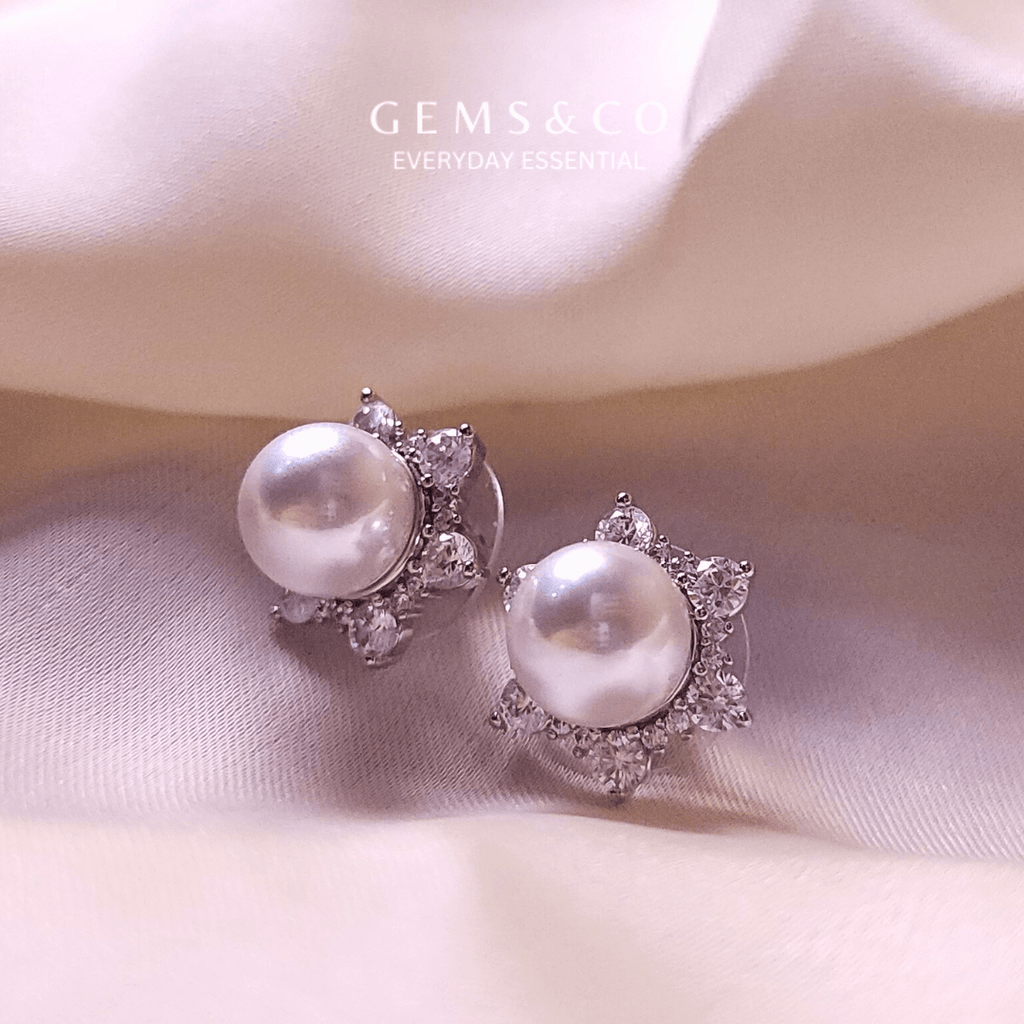 Shell Pearl Studs