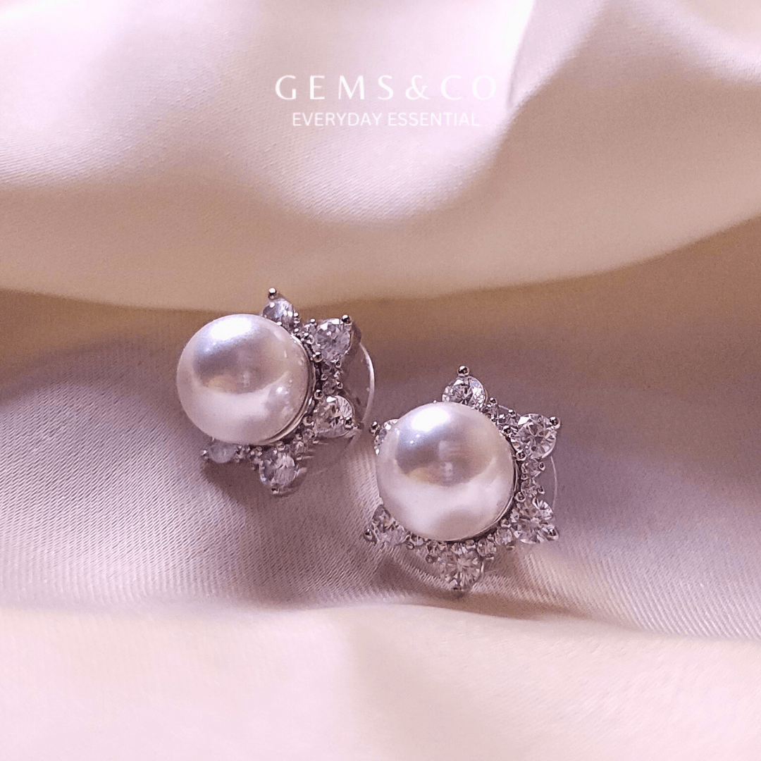 Shell Pearl Studs
