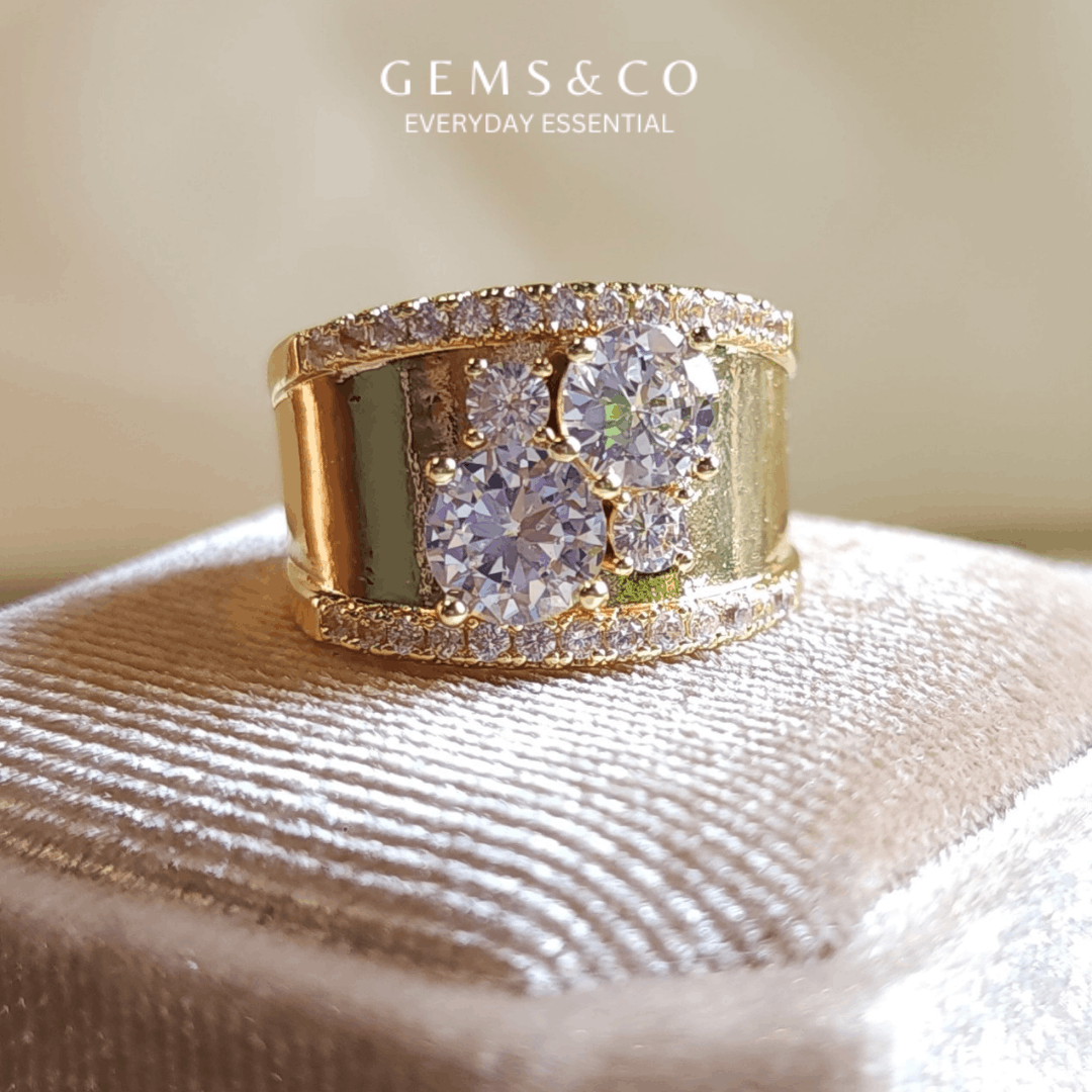 Luxe Prism Gold Ring