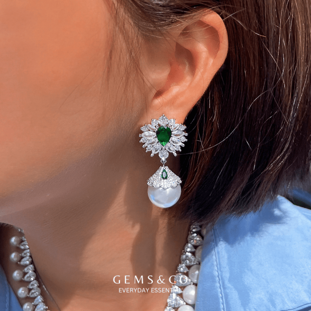 Emerald Pearl Droplet