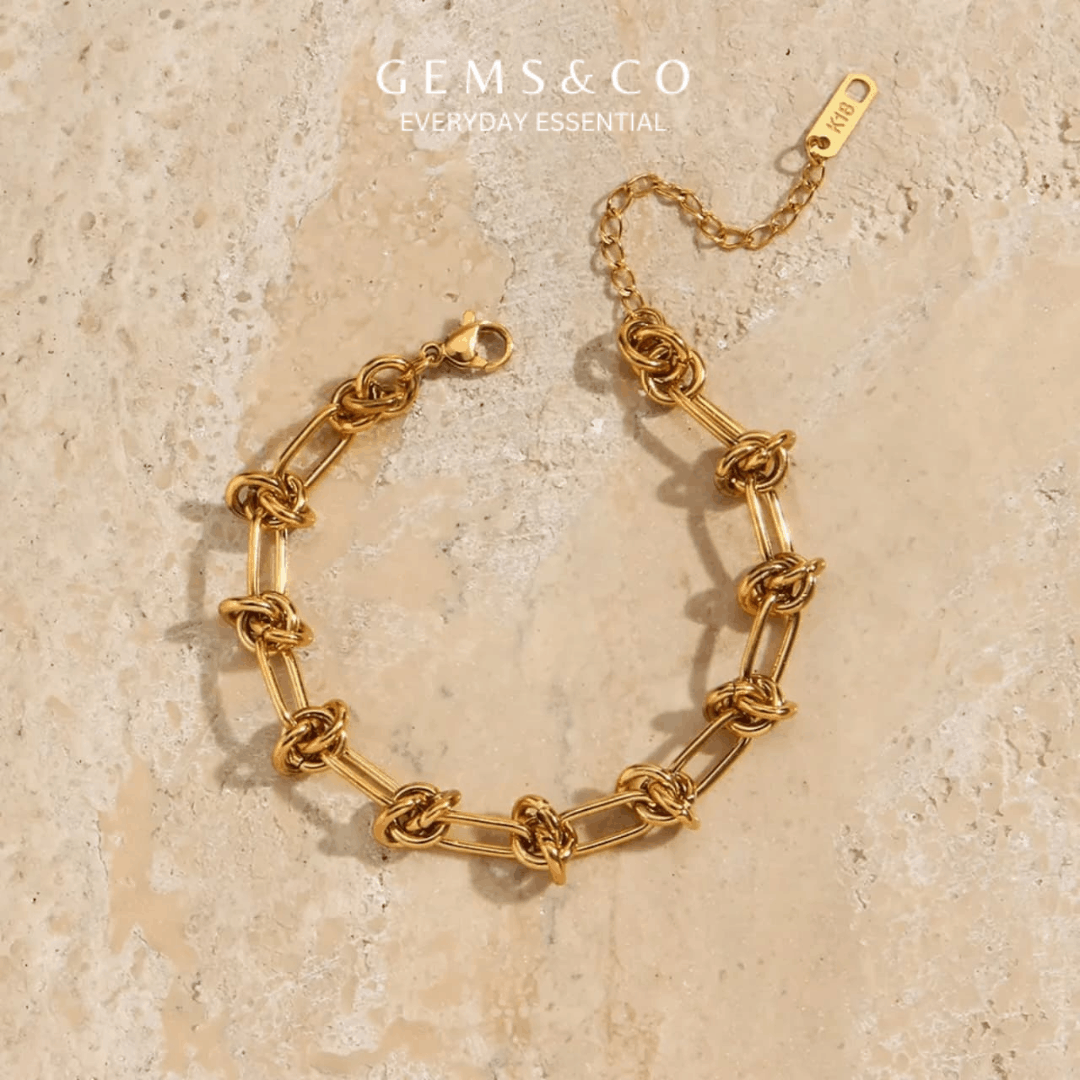 Golden Knot Link Bracelet