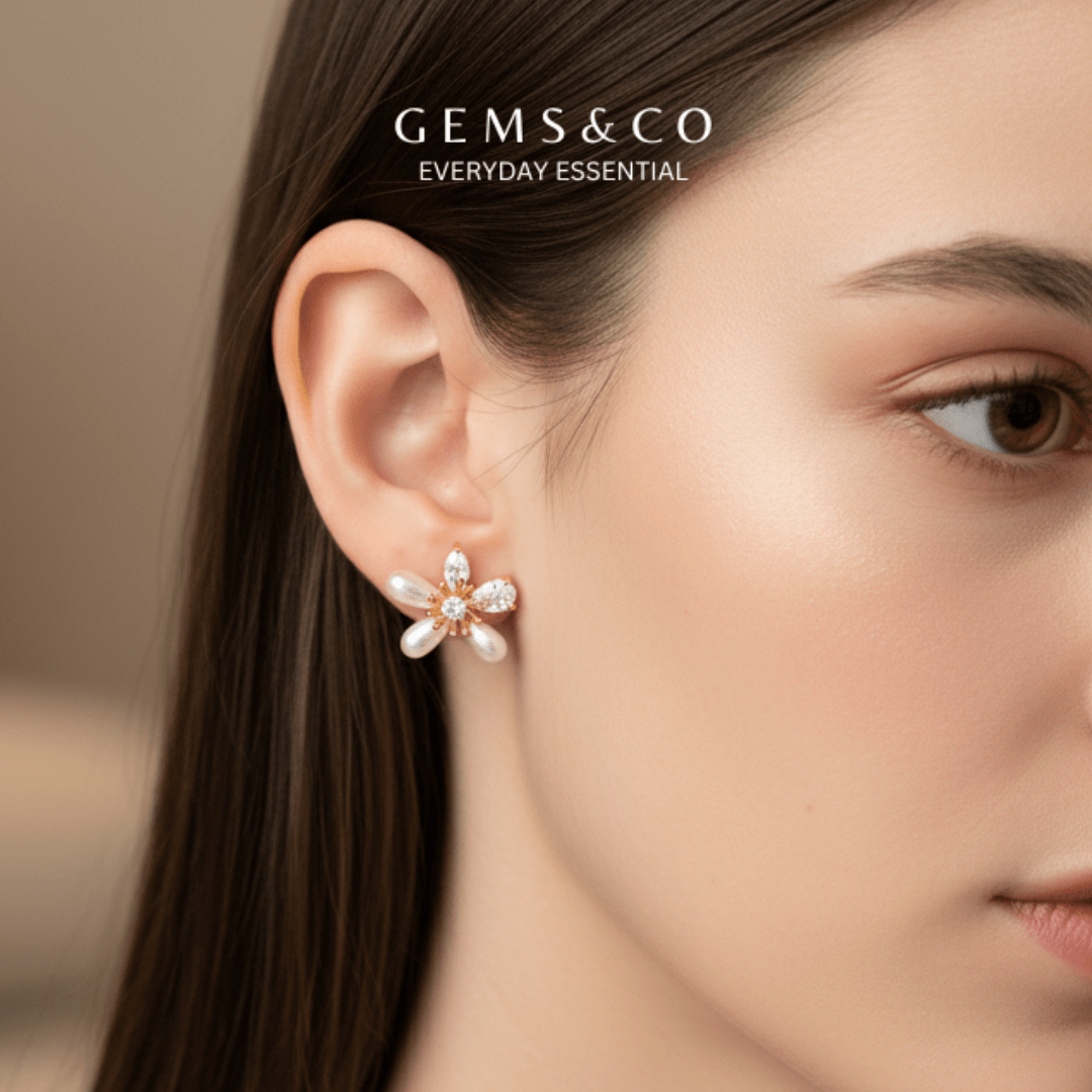 Glow Pearl Earing