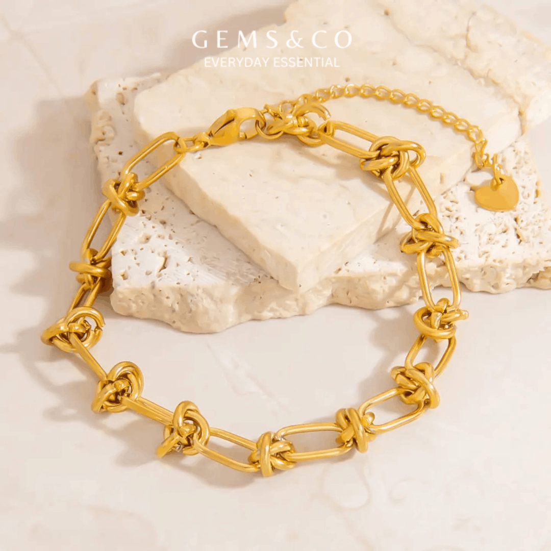 Golden Knot Link Bracelet