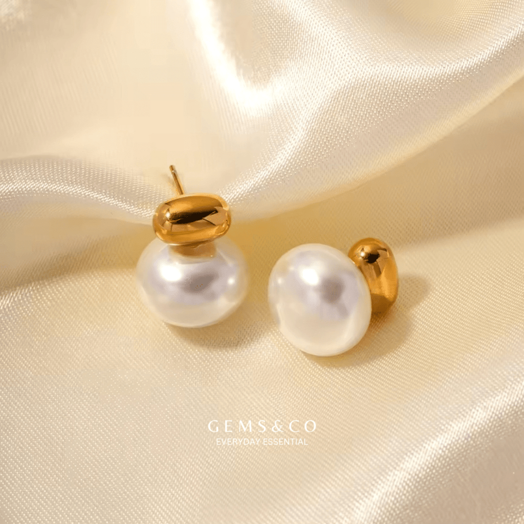 Ivory Glow Studs